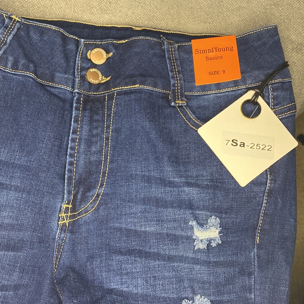 Jeans - Picture 3 of 3